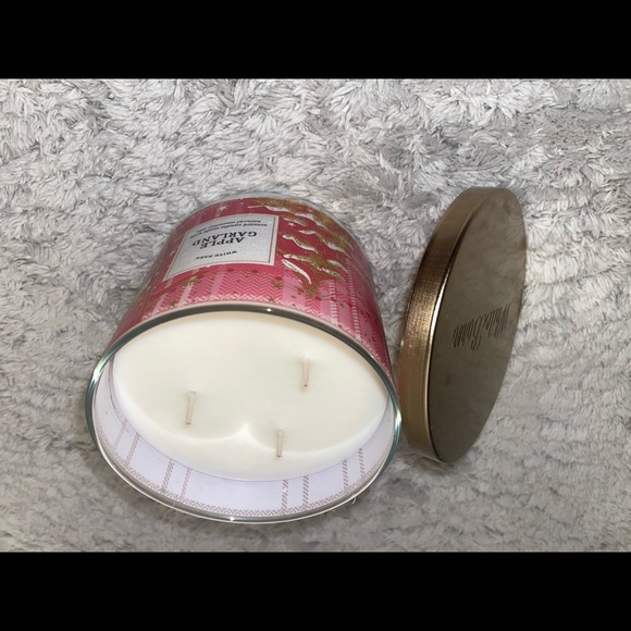BBW limited edition candle apple 🍎 garland - Picture 2 of 5
